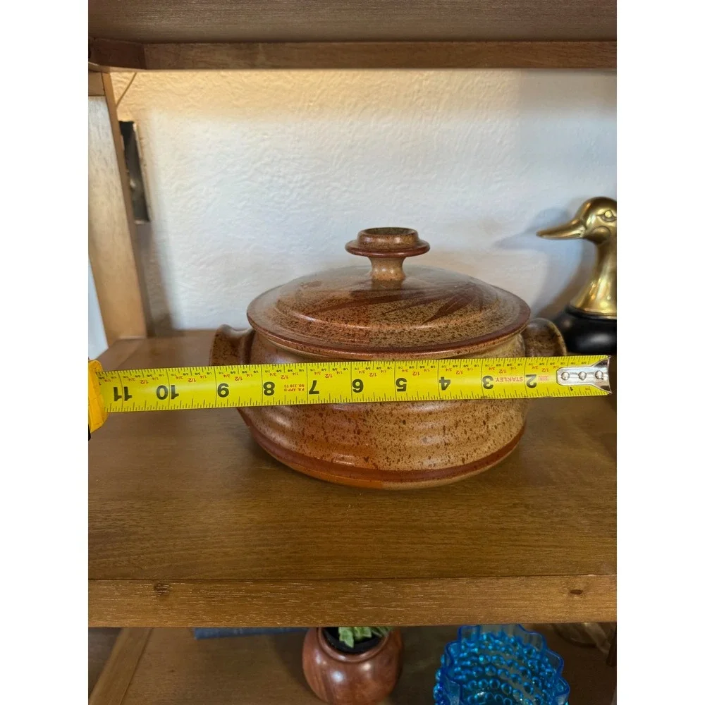 Vintage Handmade Studio‎ Pottery Casserole Dish with Lid Bamboo Leaf SIGNED